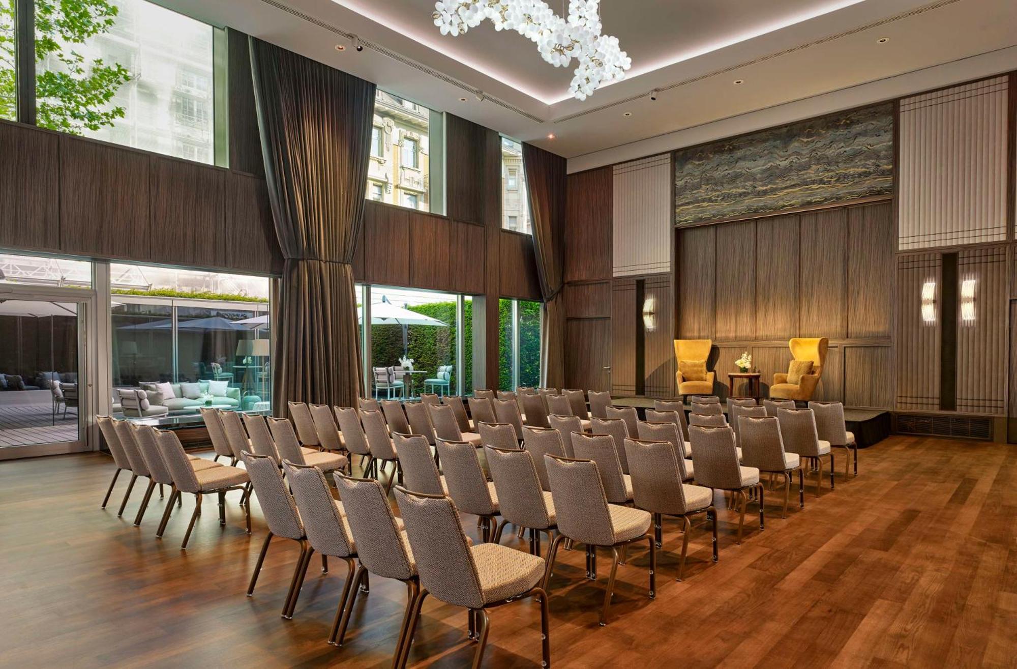 Park Hyatt Zurich - City Center Luxury Exterior photo